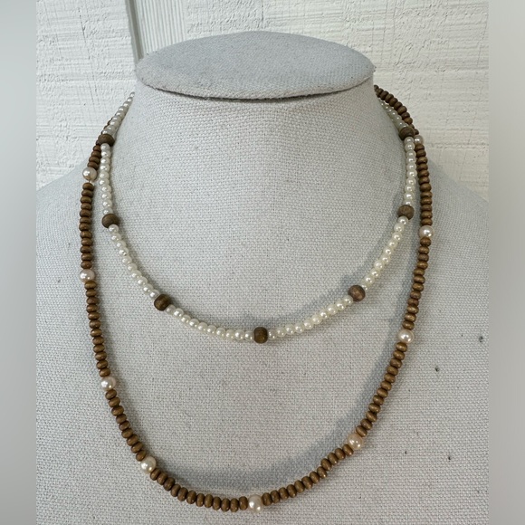 Group of 5 resort beach vibe necklaces - Picture 6 of 8